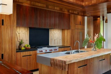 HH SaundersKitchen2xF.jpg